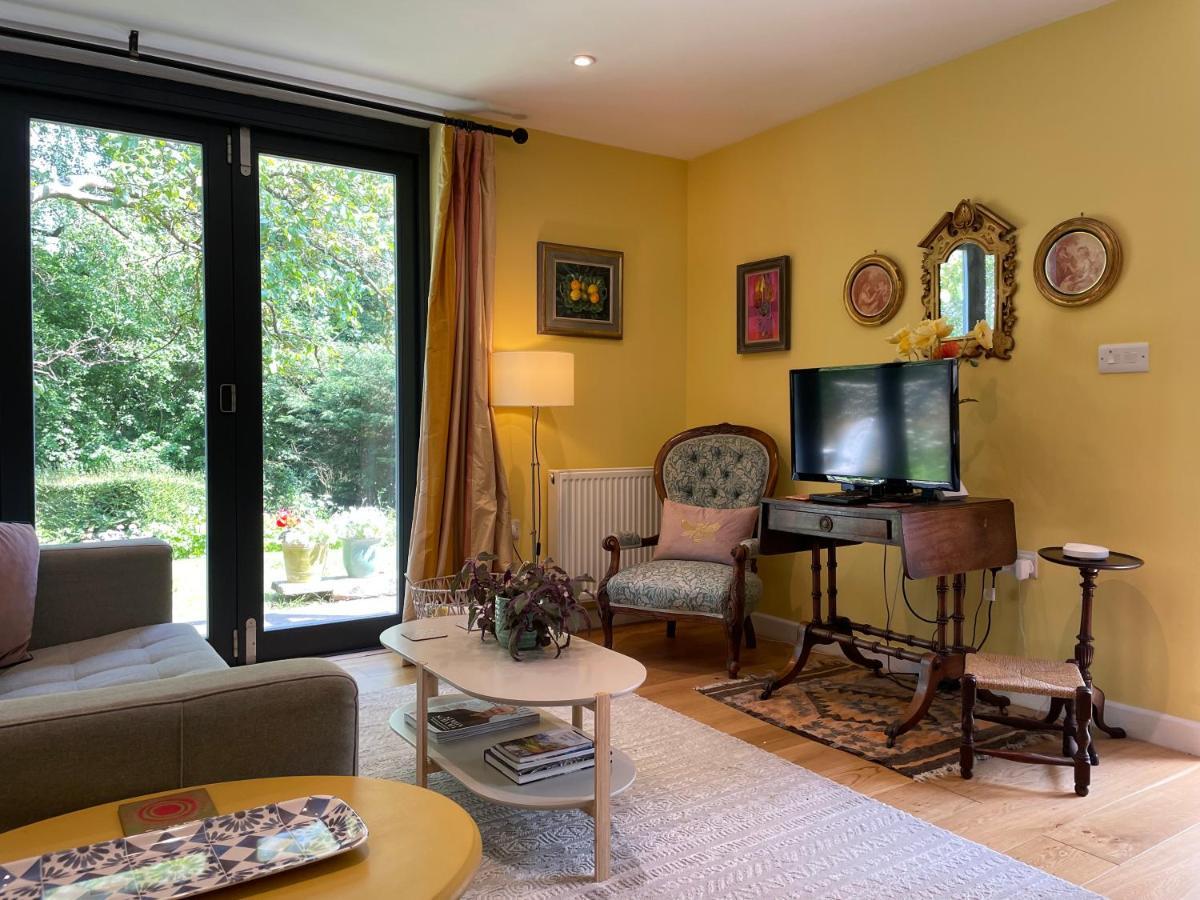 Garden Hideaway, Self-Contained, Edge Of Bath Apartman Kültér fotó
